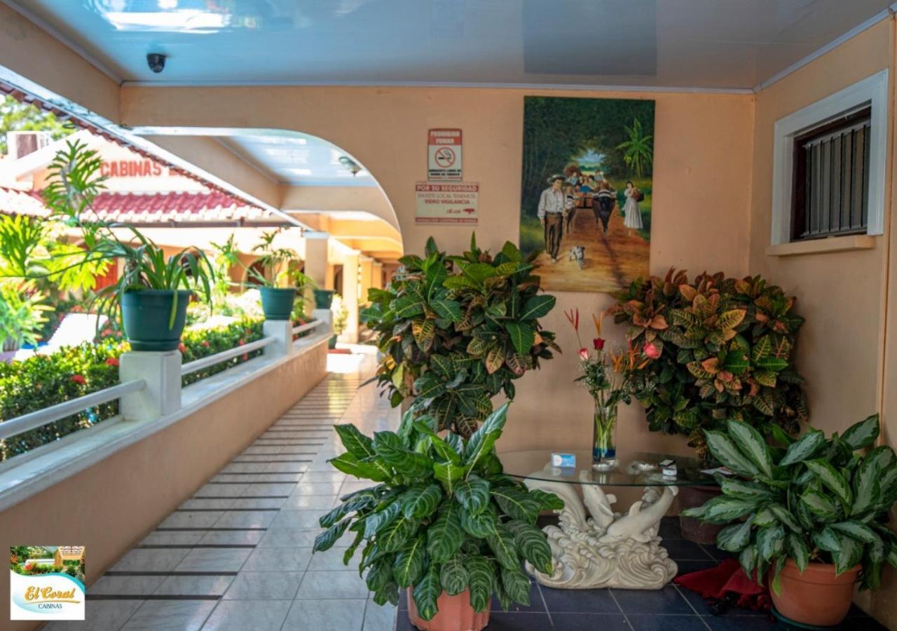 Hotel Y Cabinas El Coral Jaco Ngoại thất bức ảnh